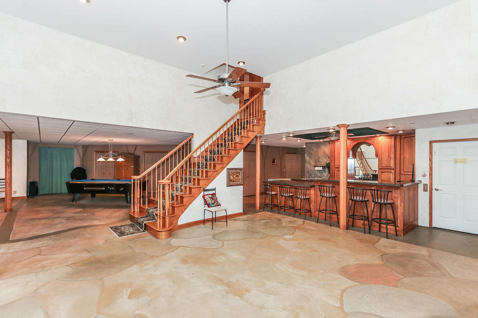 752 Saddle Ridge Crystal Lake, IL 60012 - Photo 34 of 49 a view of a livingroom with furniture and staircase