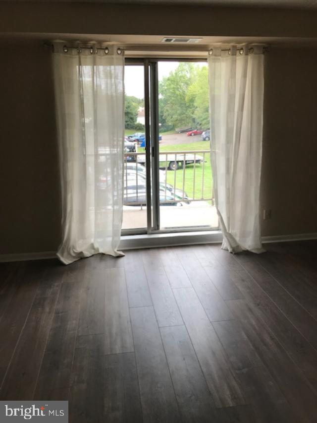 885 North York Road, Unit 28A Warminster, PA 18974 - Photo 5 of 15 Gallery Image 5