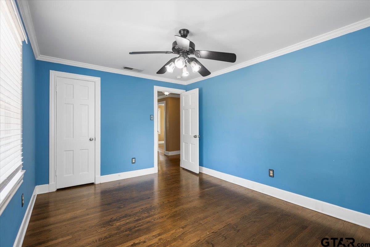 2002 South Robertson Avenue Tyler, TX 75701 - Photo 27 of 33