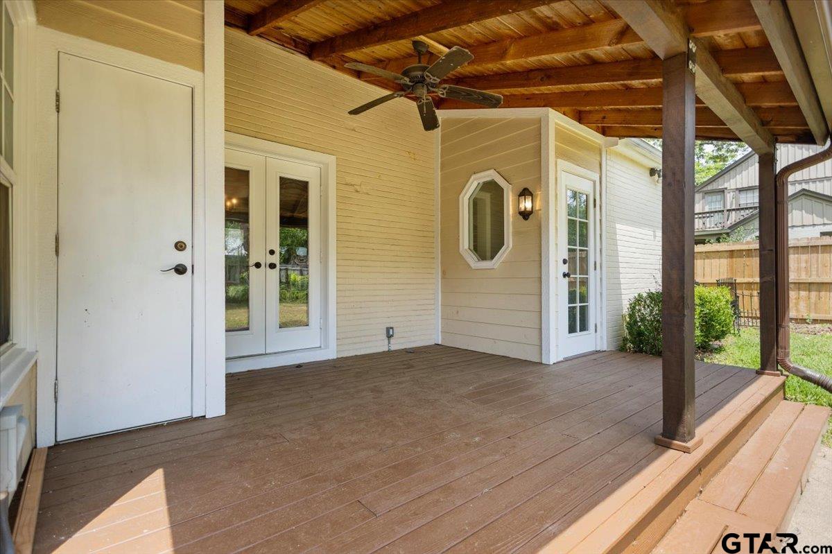 2002 South Robertson Avenue Tyler, TX 75701 - Photo 32 of 33