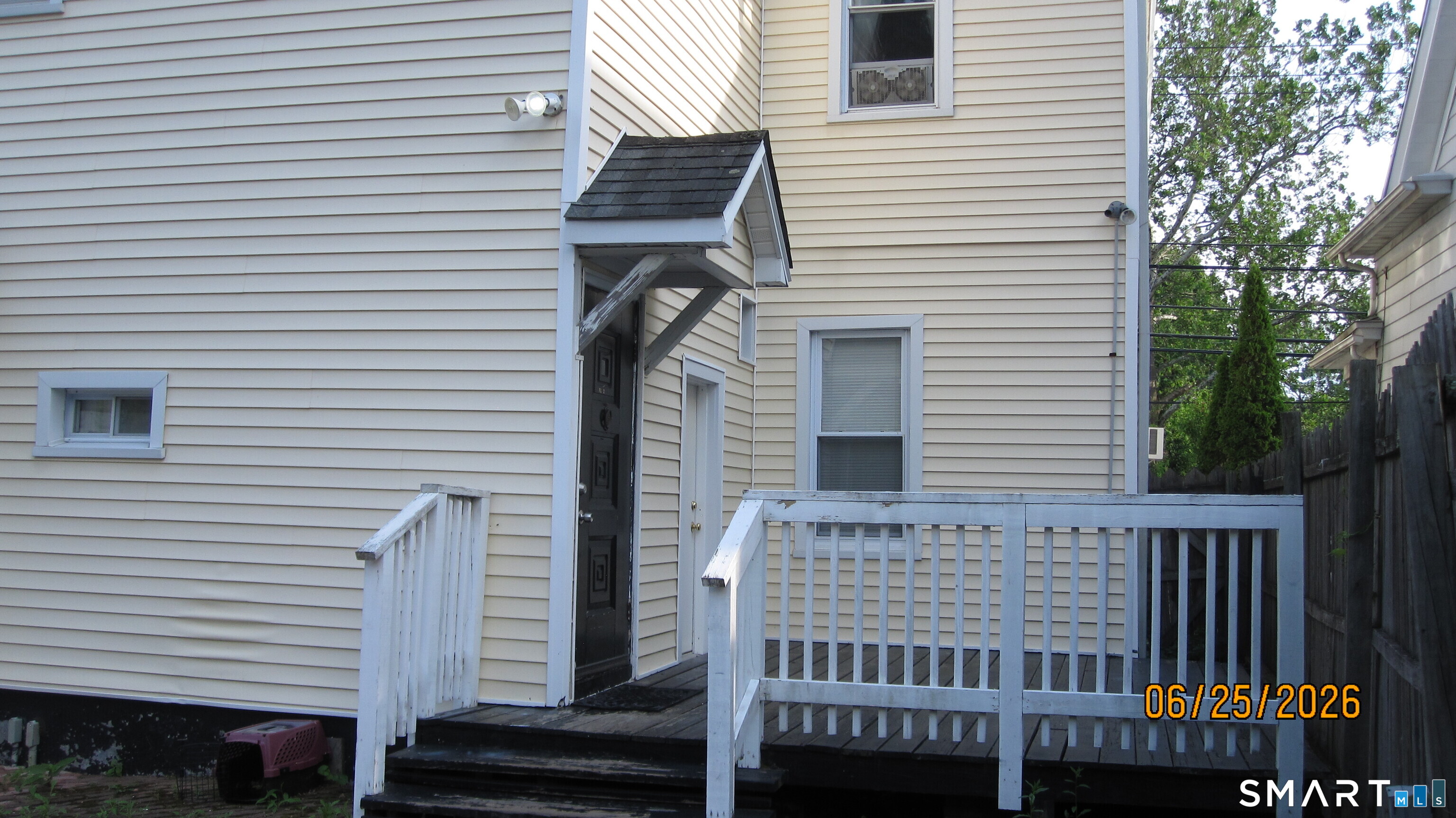 390 Canaan Road Stratford, CT 06614 - Photo 6 of 28