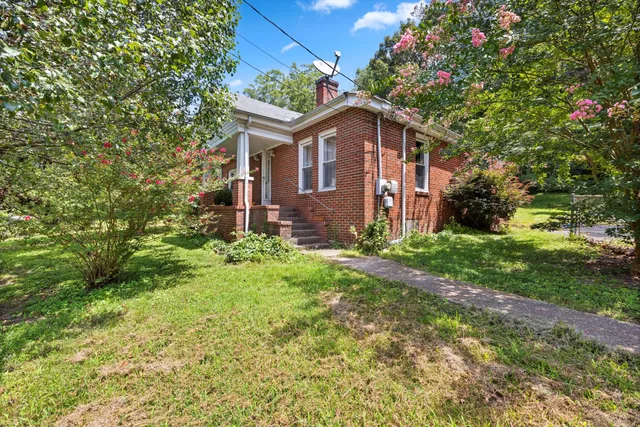 $490,000 | 5448 Hunter Road, Ooltewah, TN 37363