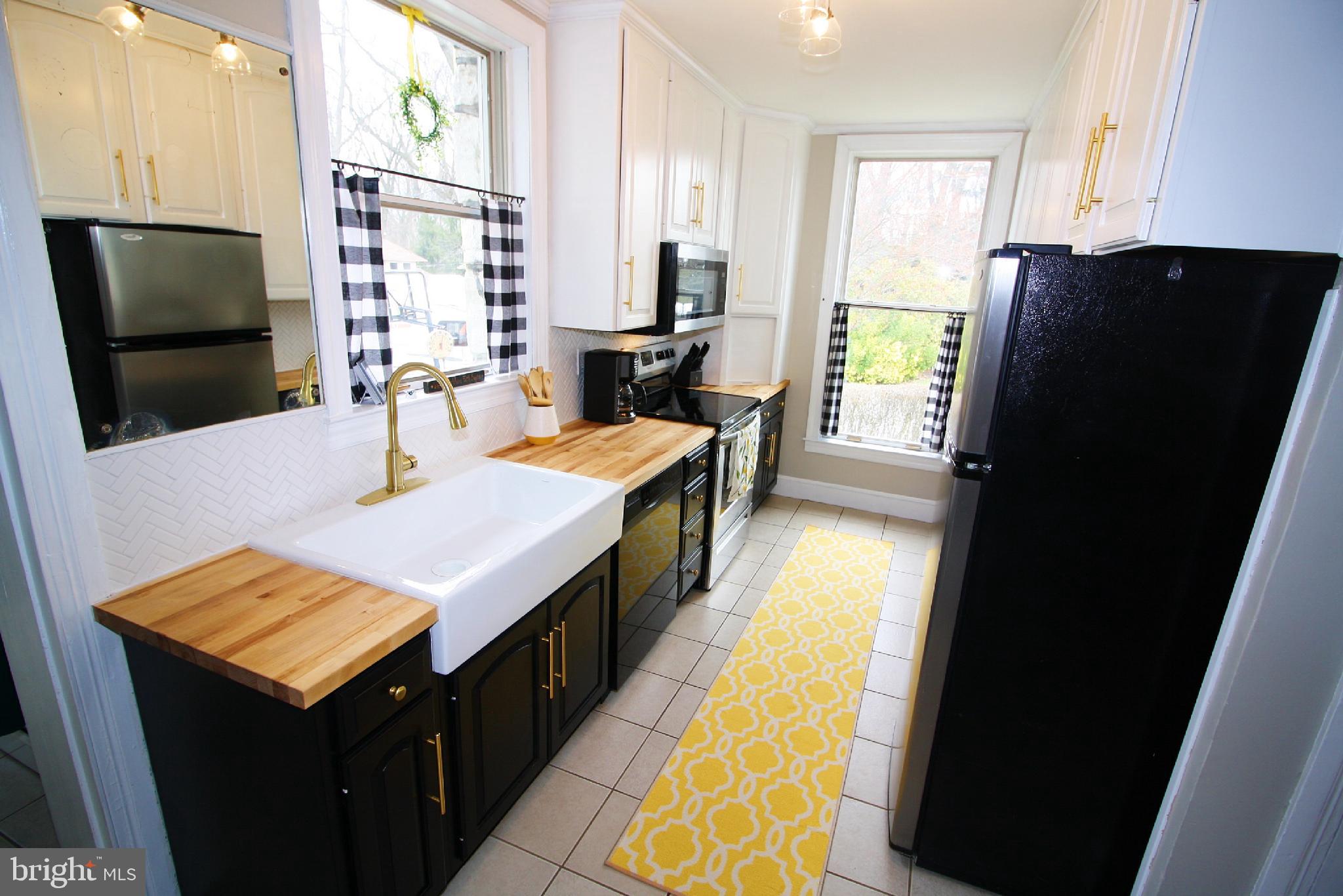 597 Owen Road York, PA 17403 - Photo 19 of 61 Updated Kitchen