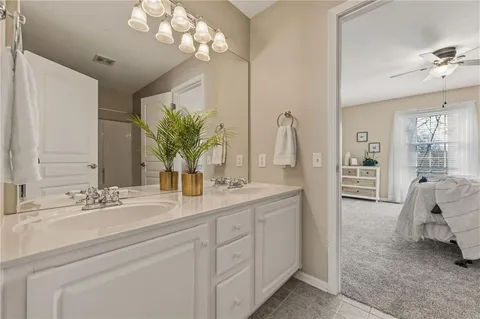 $675,000 | 14309 Windsor Street, Leawood, KS 66224