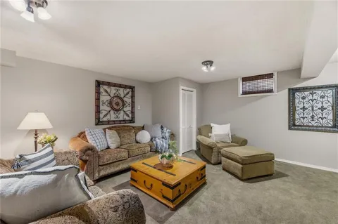 $675,000 | 14309 Windsor Street, Leawood, KS 66224