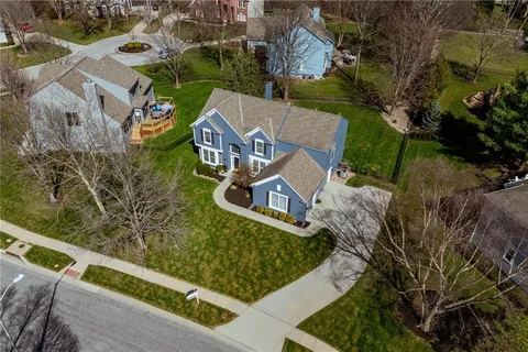 $675,000 | 14309 Windsor Street, Leawood, KS 66224