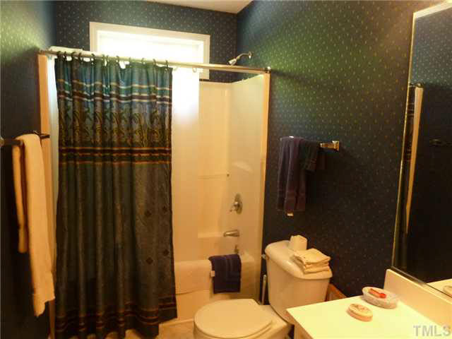 212 Mace Road Mebane, NC 27302 - Photo 14 of 23 Nice hall bath.