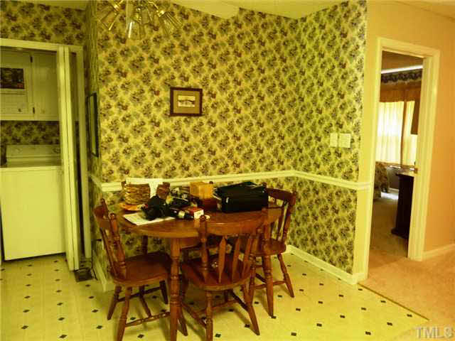 212 Mace Road Mebane, NC 27302 - Photo 6 of 23 This breakfast area is part of the large eat-in kitchen.