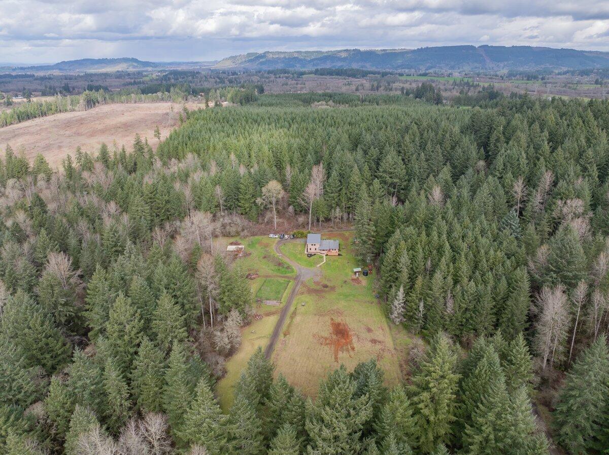 40875 Peoples Drive Lebanon, OR 97355 - Photo 2 of 48 2