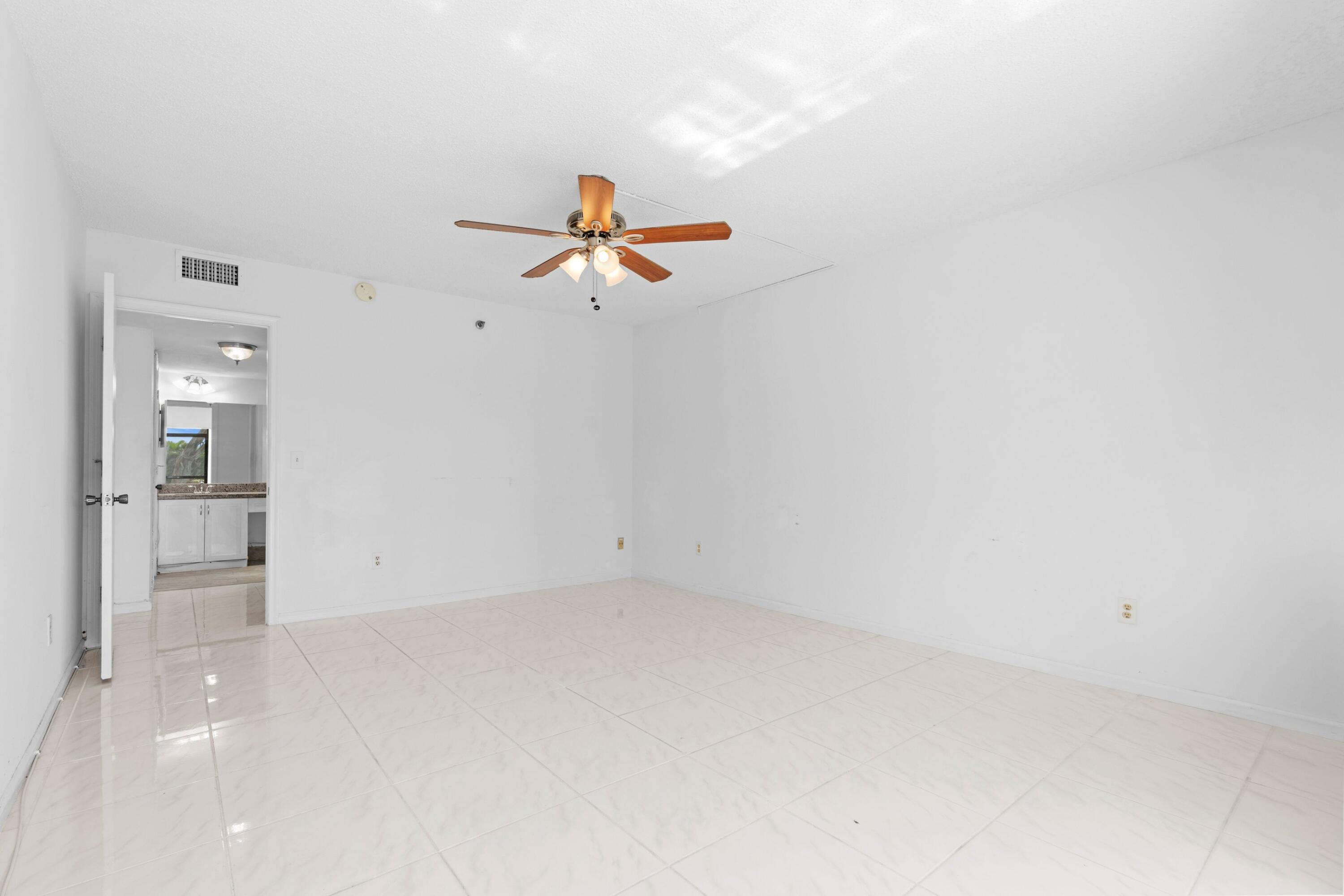 9170 Southwest 14th Street, Unit 4108 Boca Raton, FL 33428 - Photo 16 of 44 Bedroom #2
