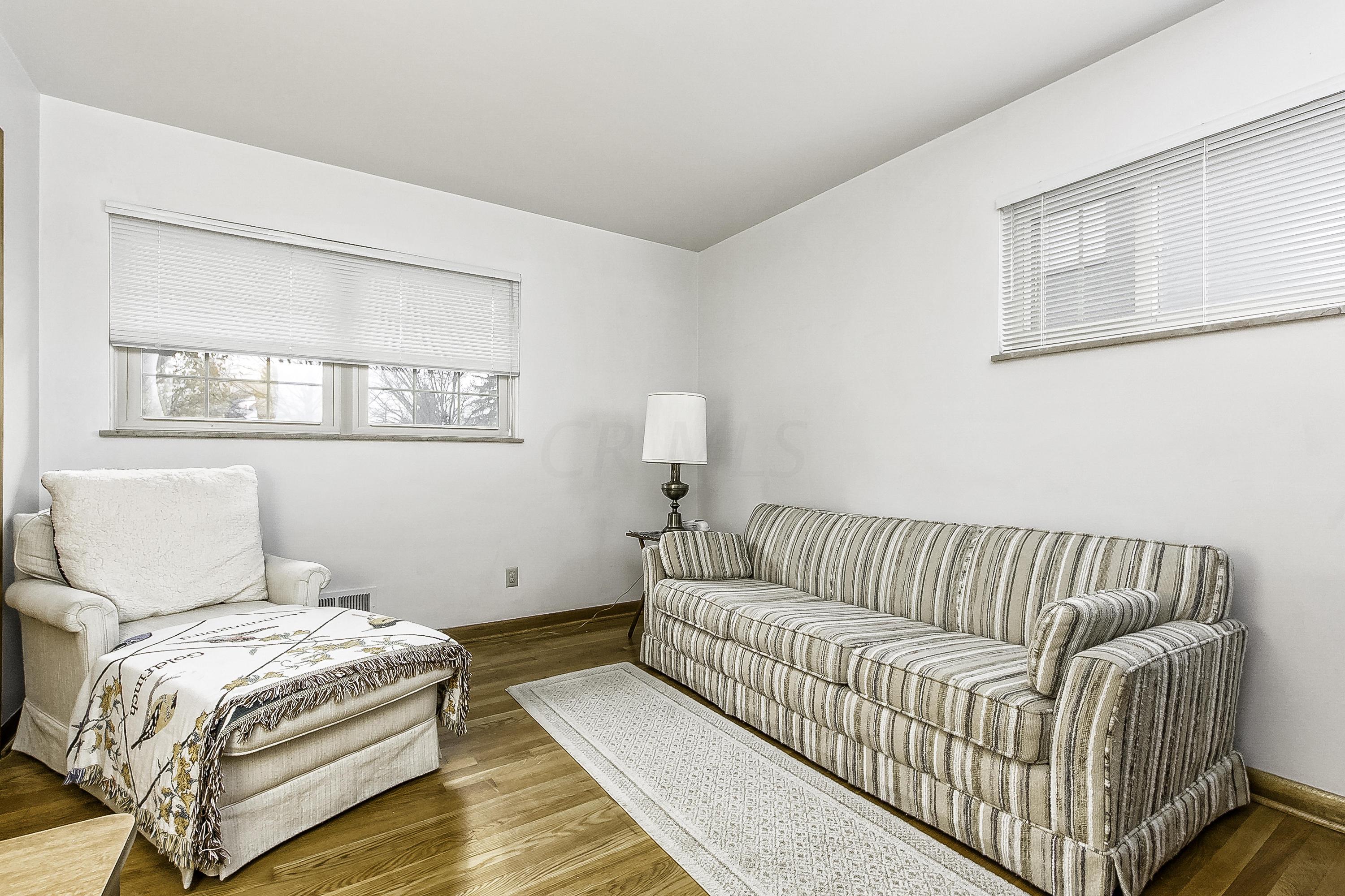 2767 Chester Road Upper Arlington, OH 43221 - Photo 14 of 24 Gallery Image 14