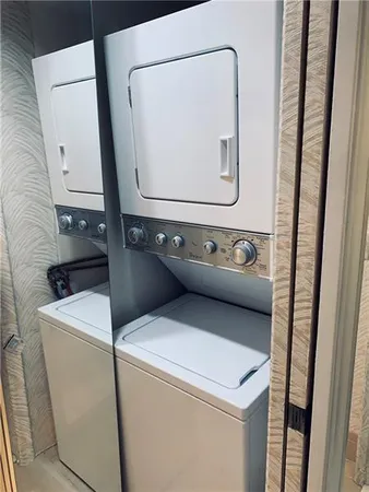 $1,700 | 3305 Aruba Way, Unit G2, Coconut Creek, FL 33066