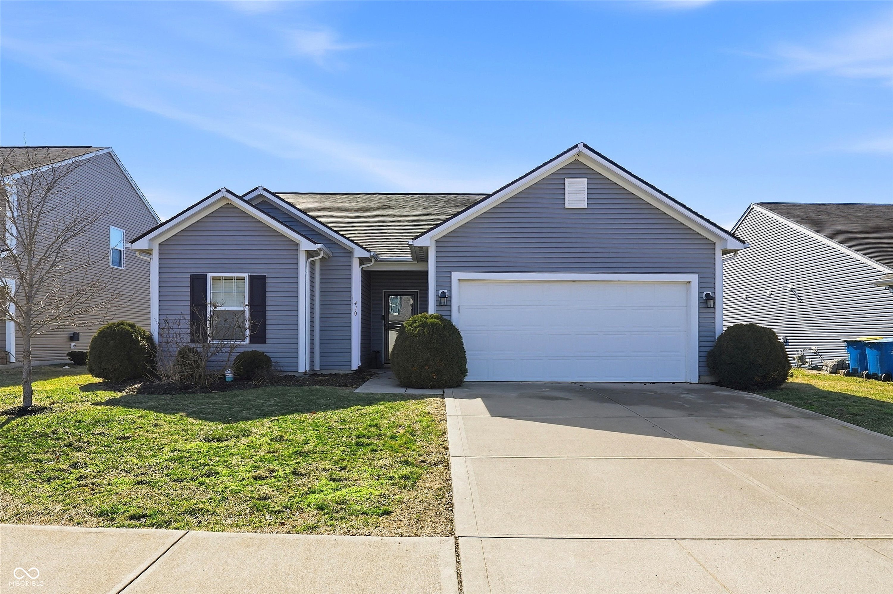 410 Shade Tree Court Sheridan, IN 46069 - Photo 1 of 41