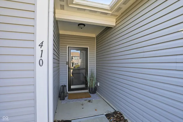 $299,000 | 410 Shade Tree Court, Sheridan, IN 46069