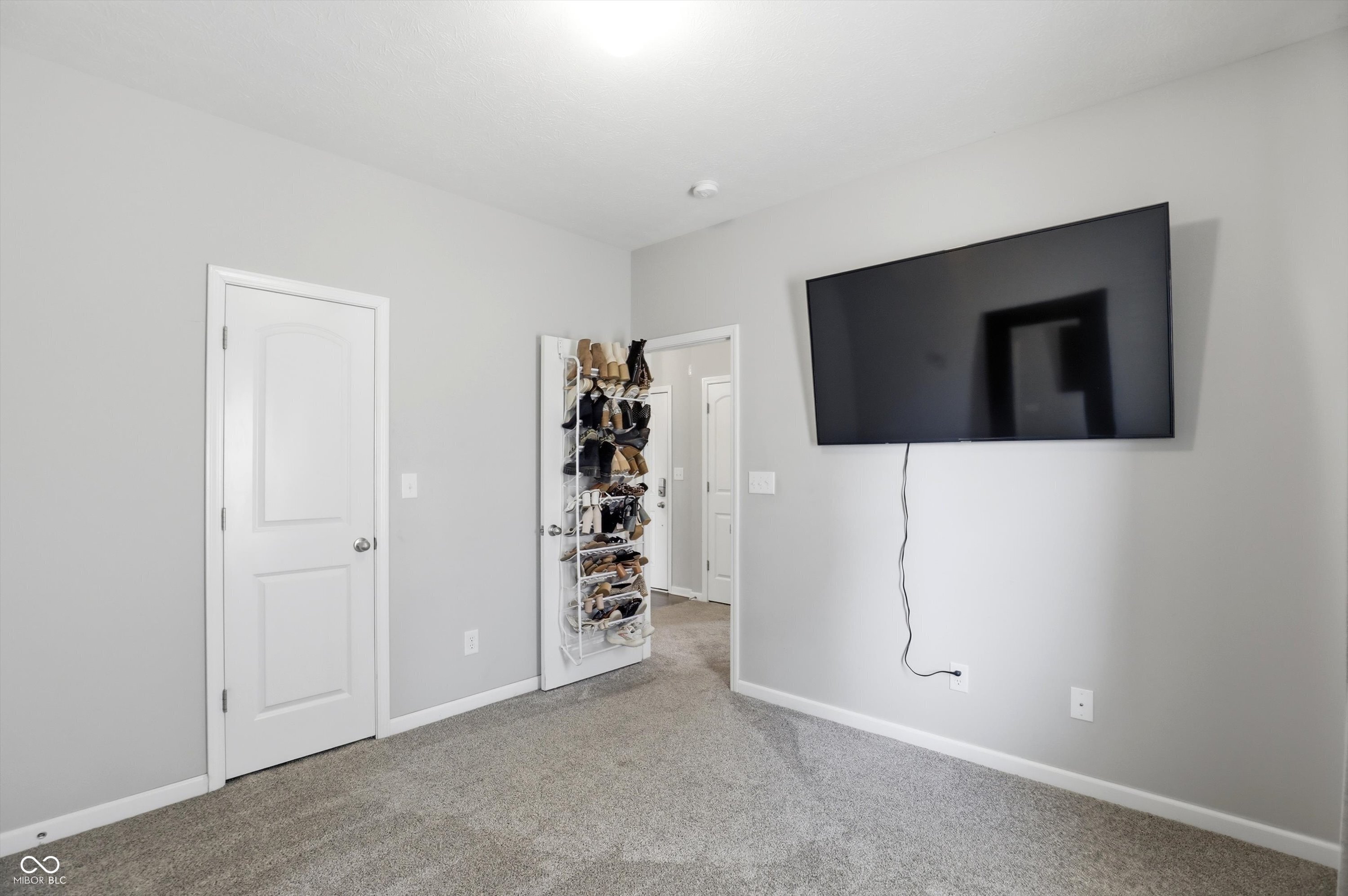 410 Shade Tree Court Sheridan, IN 46069 - Photo 32 of 41
