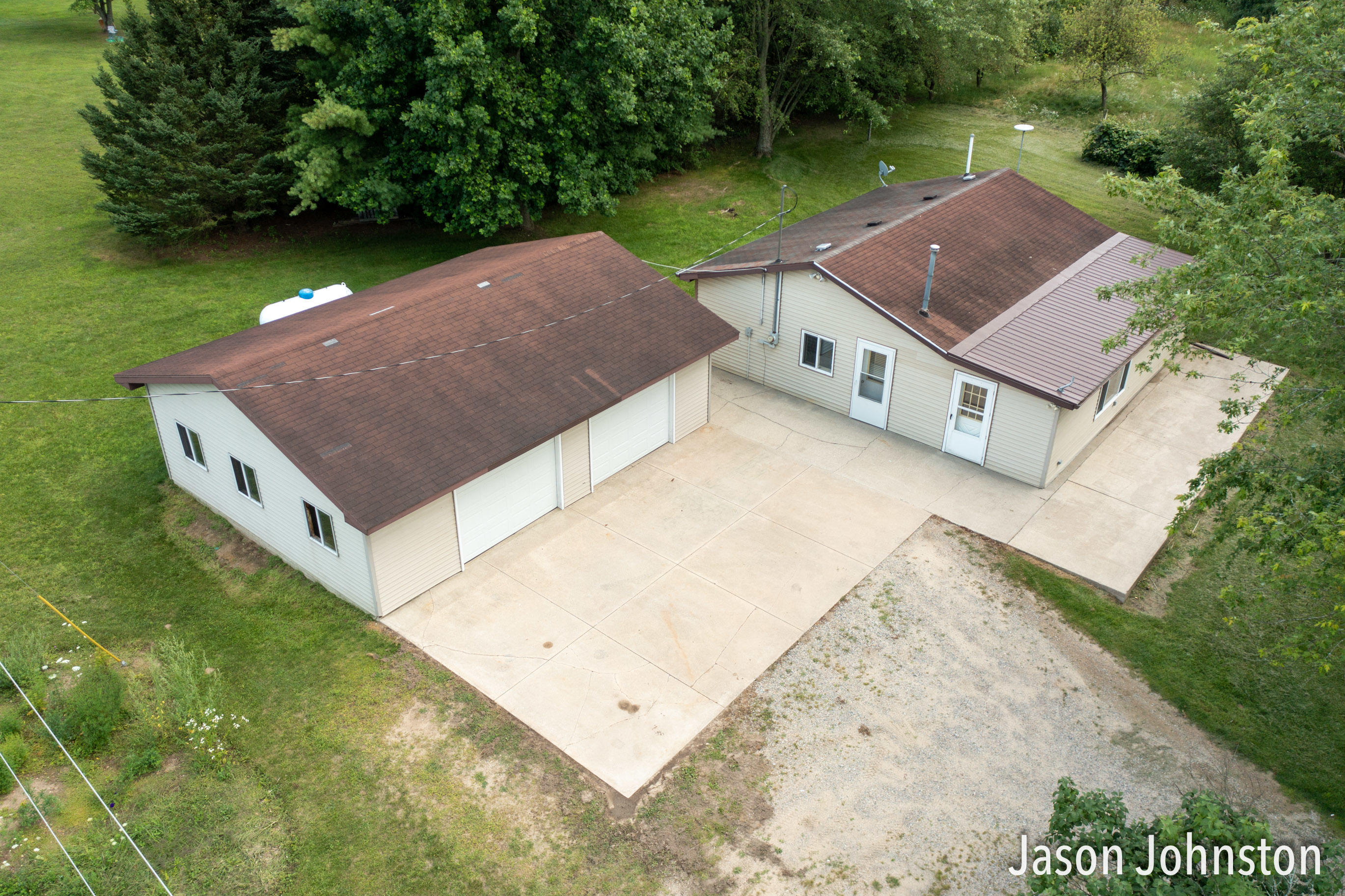 3324 Hammond Road Hastings, MI 49058 - Photo 2 of 45 3324 Hammond Rd, Hastings, MI 49058-2