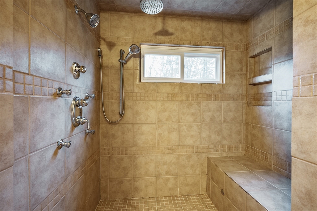 384 Forest Hills Road Springfield, MA 01128 - Photo 13 of 36 a bathroom with a shower