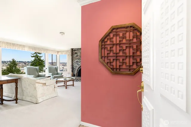 $935,000 | 3113 West Harley Street, Unit 3115, Seattle, WA 98199