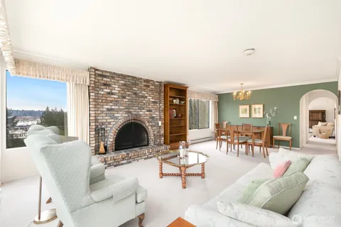 $935,000 | 3113 West Harley Street, Unit 3115, Seattle, WA 98199