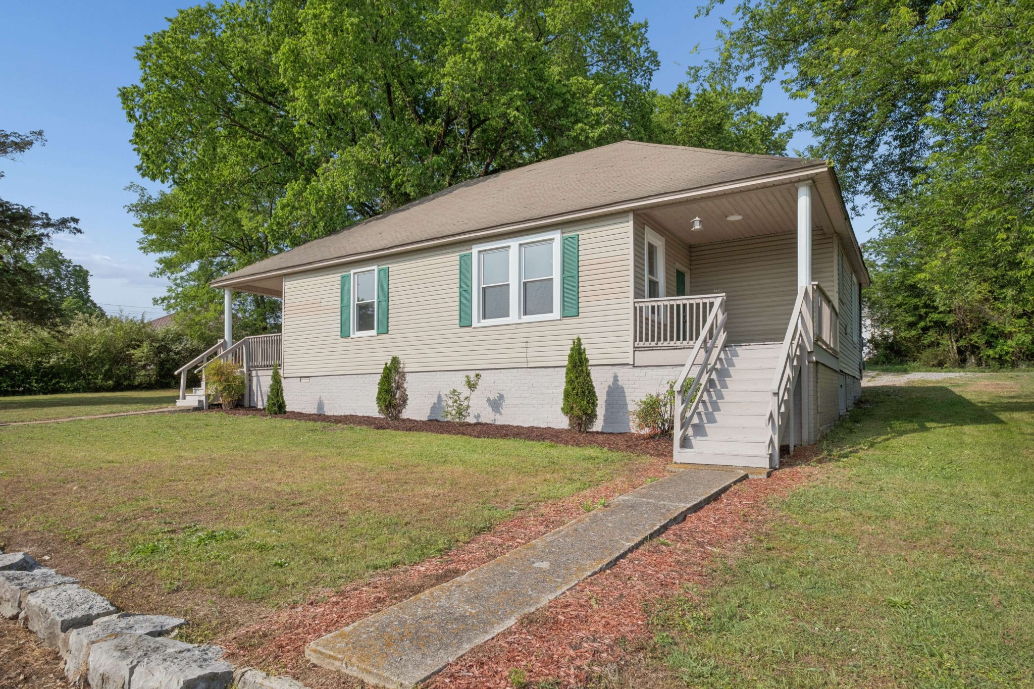 171 Cedar Grove Road Shelbyville, TN 37160 - Photo 16 of 34