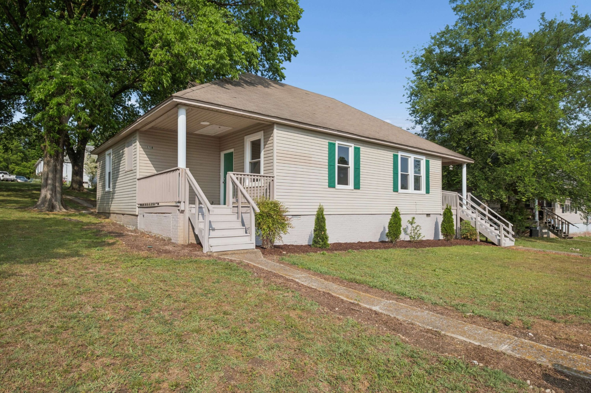 171 Cedar Grove Road Shelbyville, TN 37160 - Photo 2 of 34