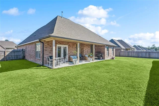 $369,000 | 740 English Oak Drive, Madisonville, LA 70447