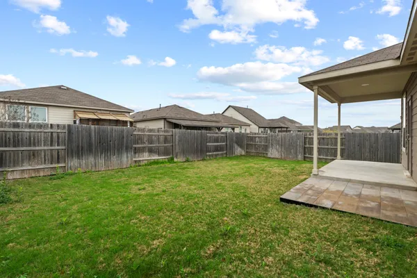 $2,100 | 175 Eves Necklace Dr., Buda, TX 78610