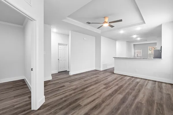 $2,100 | 175 Eves Necklace Dr., Buda, TX 78610