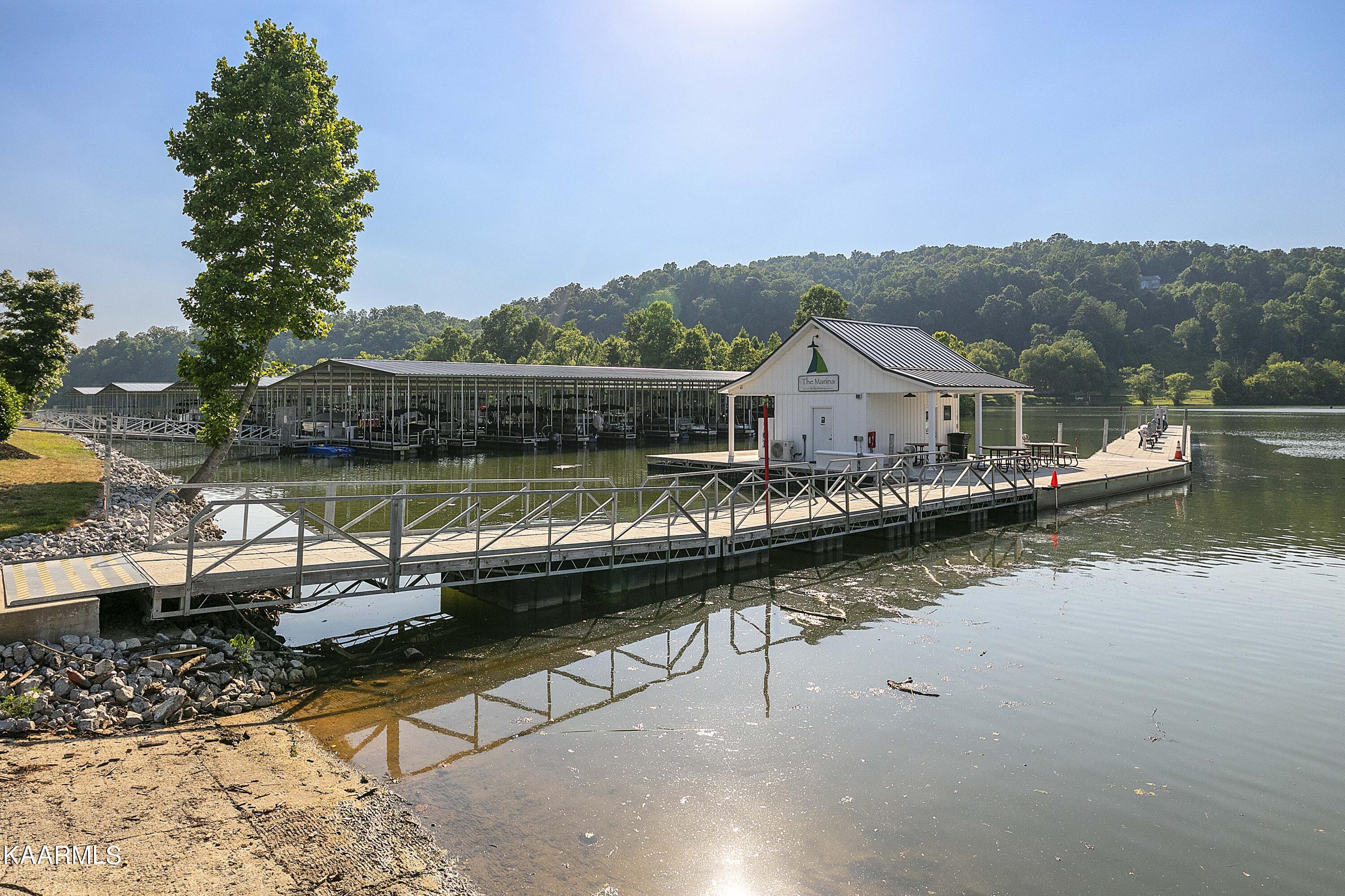 106 Hillberry Road Oak Ridge, TN 37830 - Photo 33 of 34 Neighborhood Dock