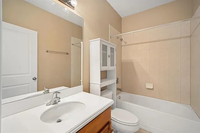 $2,650 | 6142 Hadley Commons Drive, Riverview, FL 33578