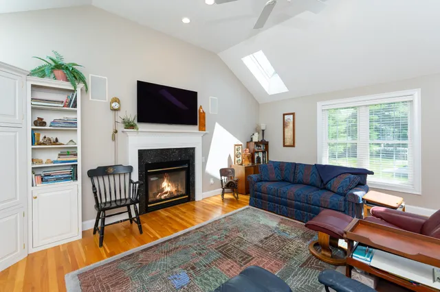 $850,000 | 100 Hampton Meadows, Hampton, NH 03842