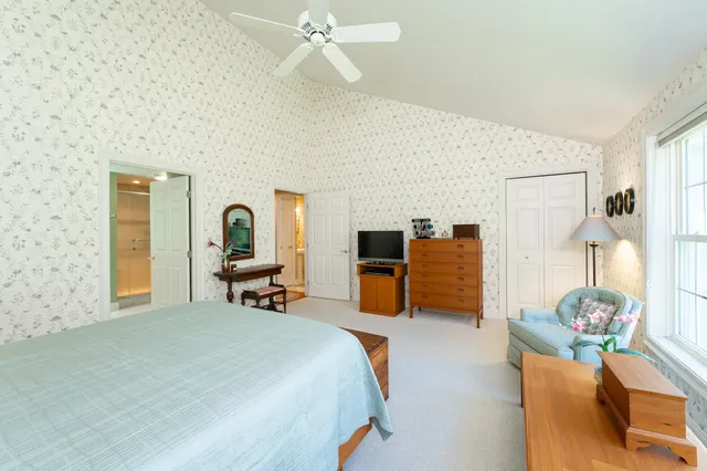 $850,000 | 100 Hampton Meadows, Hampton, NH 03842