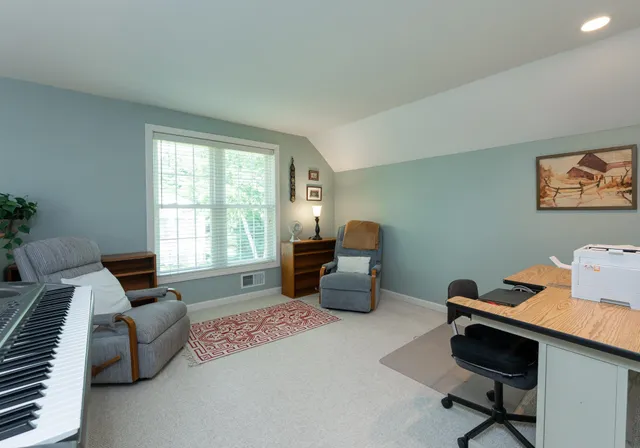 $850,000 | 100 Hampton Meadows, Hampton, NH 03842