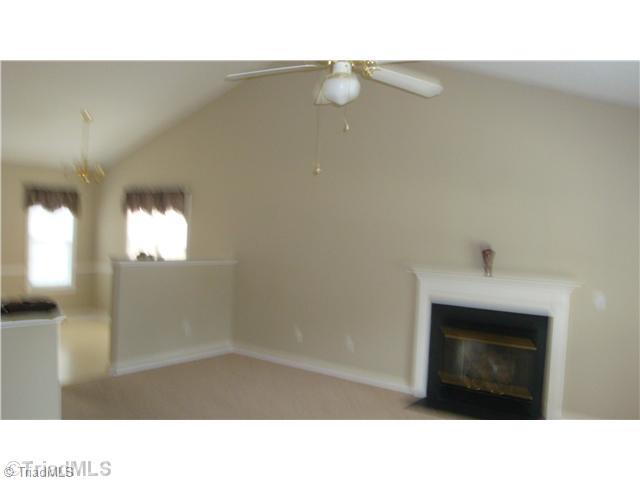 5080 Windsbury Ridge Road Clemmons, NC 27012 - Photo 3 of 16 Living Room.