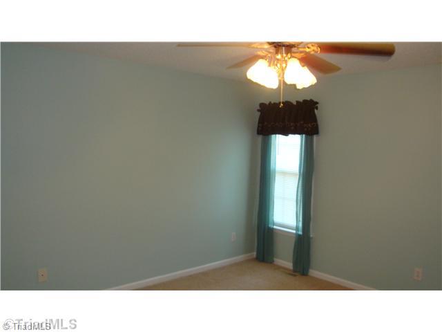 5080 Windsbury Ridge Road Clemmons, NC 27012 - Photo 10 of 16 Master Bedroom.