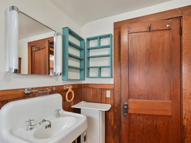 $490,000 | 292 Main Street, Southwest Harbor, ME 04679