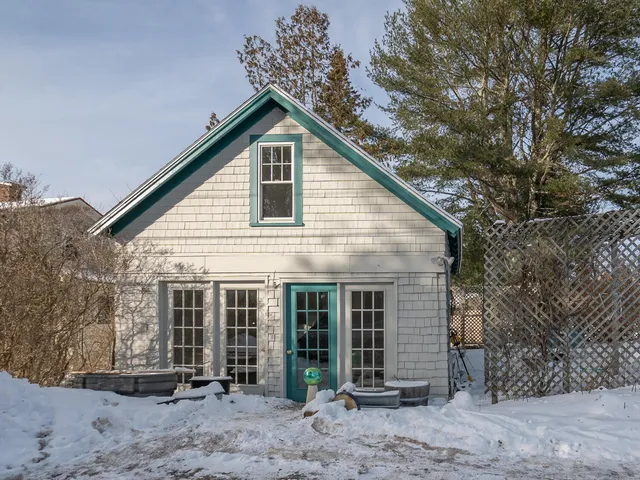 $490,000 | 292 Main Street, Southwest Harbor, ME 04679