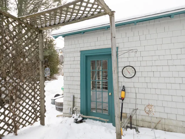 $490,000 | 292 Main Street, Southwest Harbor, ME 04679