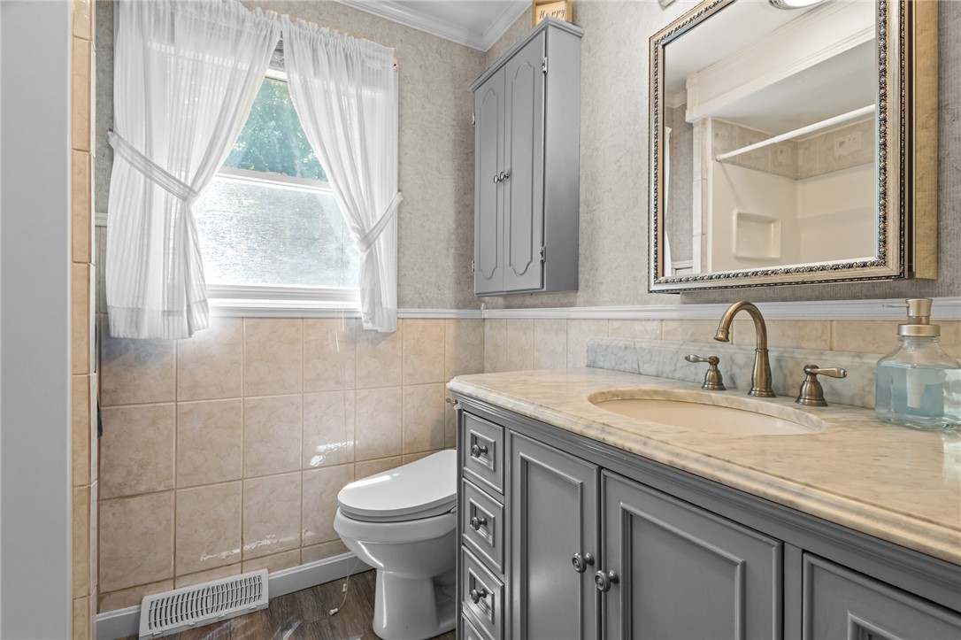15 Hanley Lane Warren, RI 02885 - Photo 12 of 22
