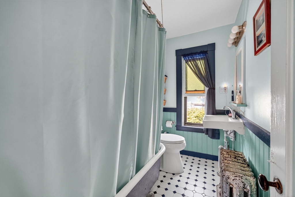 32 Green Street Fairhaven, MA 02719 - Photo 26 of 37