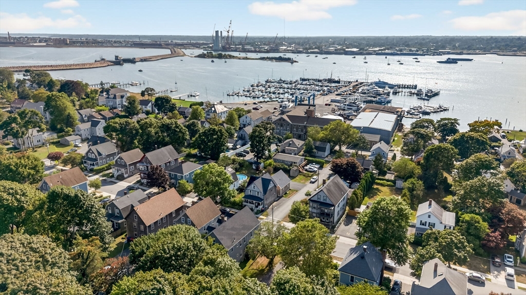 32 Green Street Fairhaven, MA 02719 - Photo 9 of 29