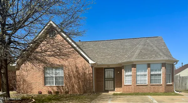 $218,000 | 1366 Carriage View Lane, Southaven, MS 38671