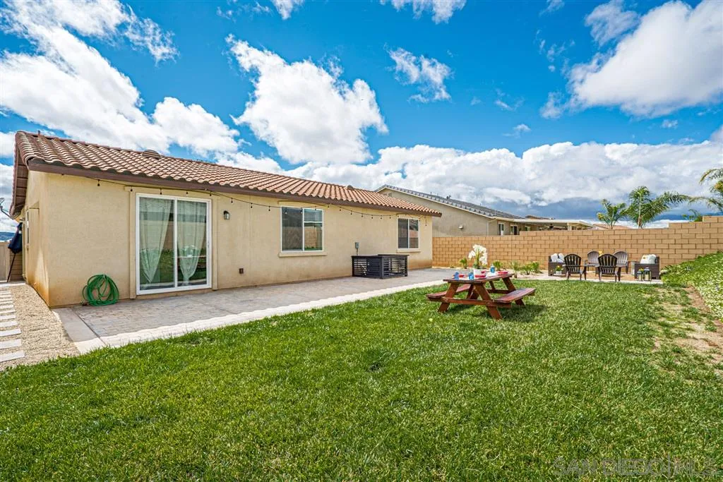 34858 Armstrong Road Winchester, CA 92596 - Photo 16 of 21 Gallery Image 16