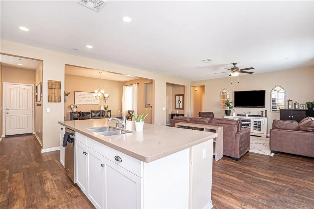 34858 Armstrong Road Winchester, CA 92596 - Photo 6 of 21 Gallery Image 6