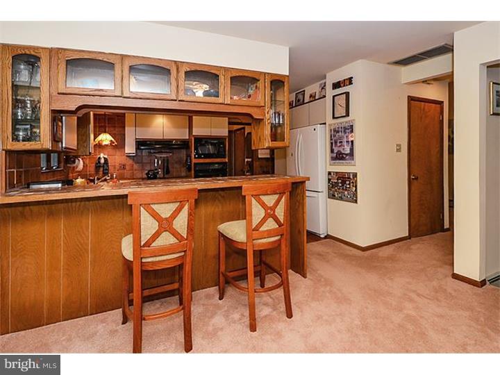 658 Store Road Harleysville, PA 19438 - Photo 9 of 25 Kitchen