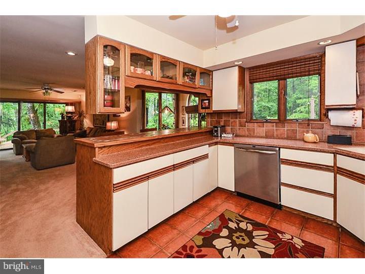 658 Store Road Harleysville, PA 19438 - Photo 10 of 25 Kitchen