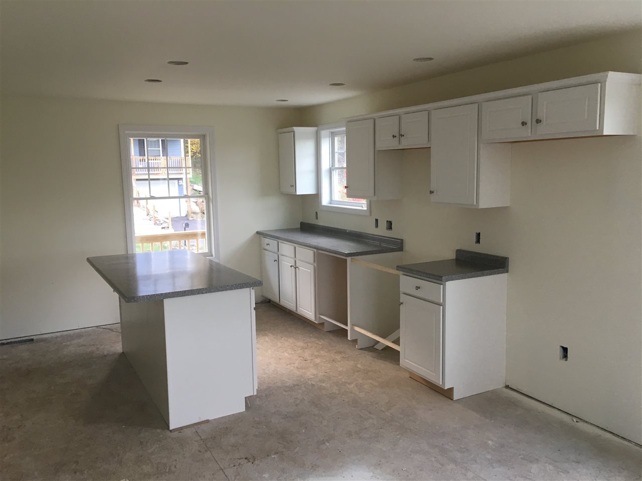 10 Barbaro Drive Rochester, NH 03867 - Photo 4 of 33