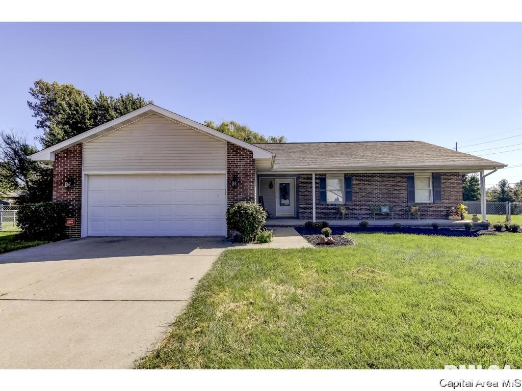 6516 Christine Court Springfield, IL 62712 - Photo 1 of 36 Gallery Image 1