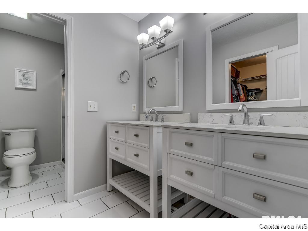 6516 Christine Court Springfield, IL 62712 - Photo 21 of 36 Gallery Image 21