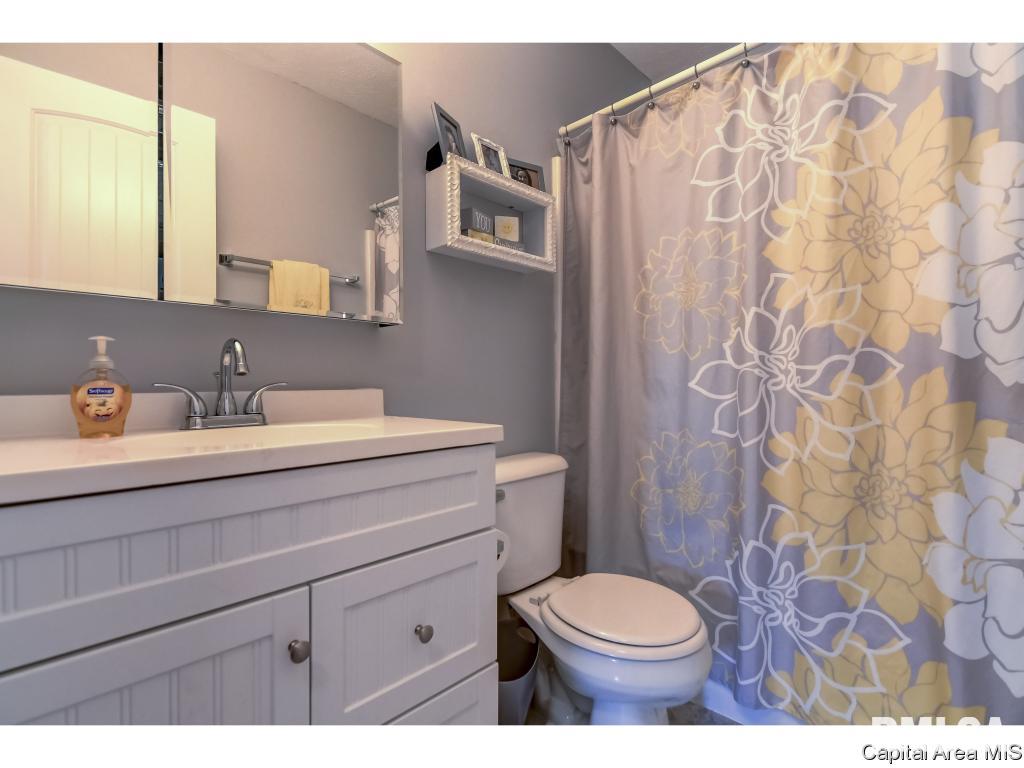 6516 Christine Court Springfield, IL 62712 - Photo 30 of 36 Gallery Image 30